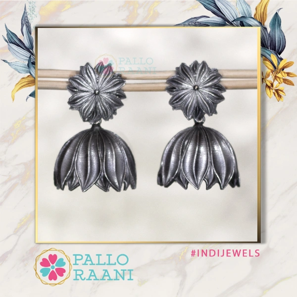 Mystical flower silver-alike earrings - silver